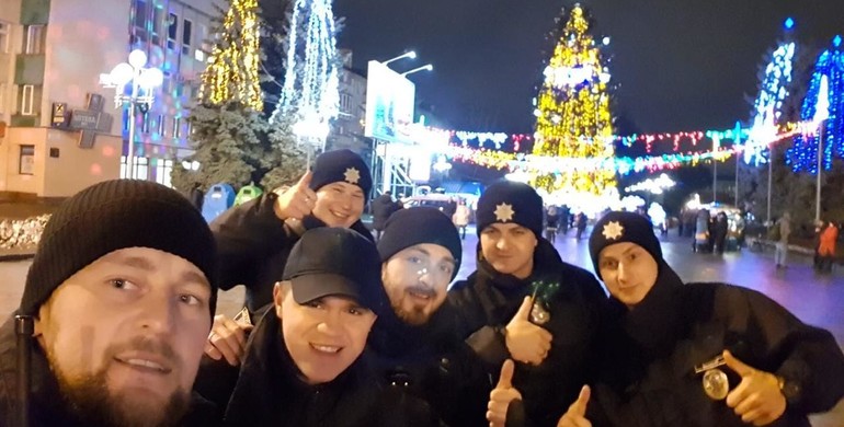 У новорічну ніч на Рівненщині чергували 300 поліцейських